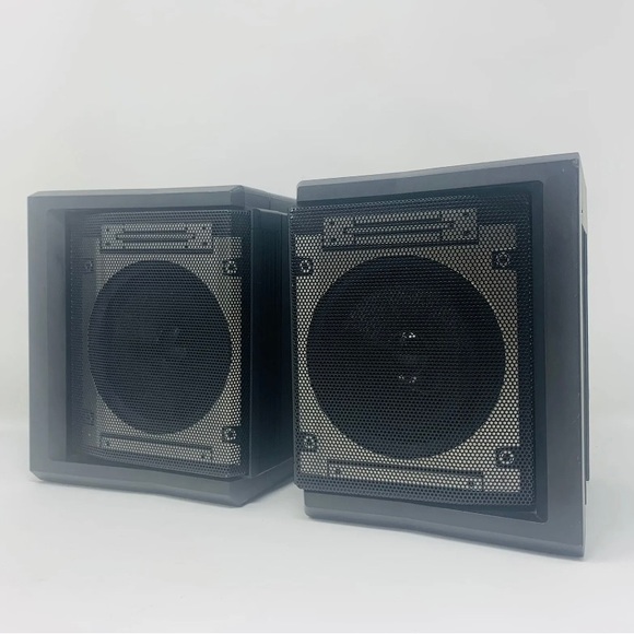 Vtg JVC Bookshelf 4'' Black Speakers PC-BV77K Boombox Bass Quality Tested x2 - Picture 2 of 11
